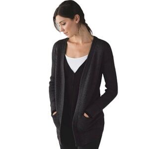 Lululemon Vestigan Sweater size 6